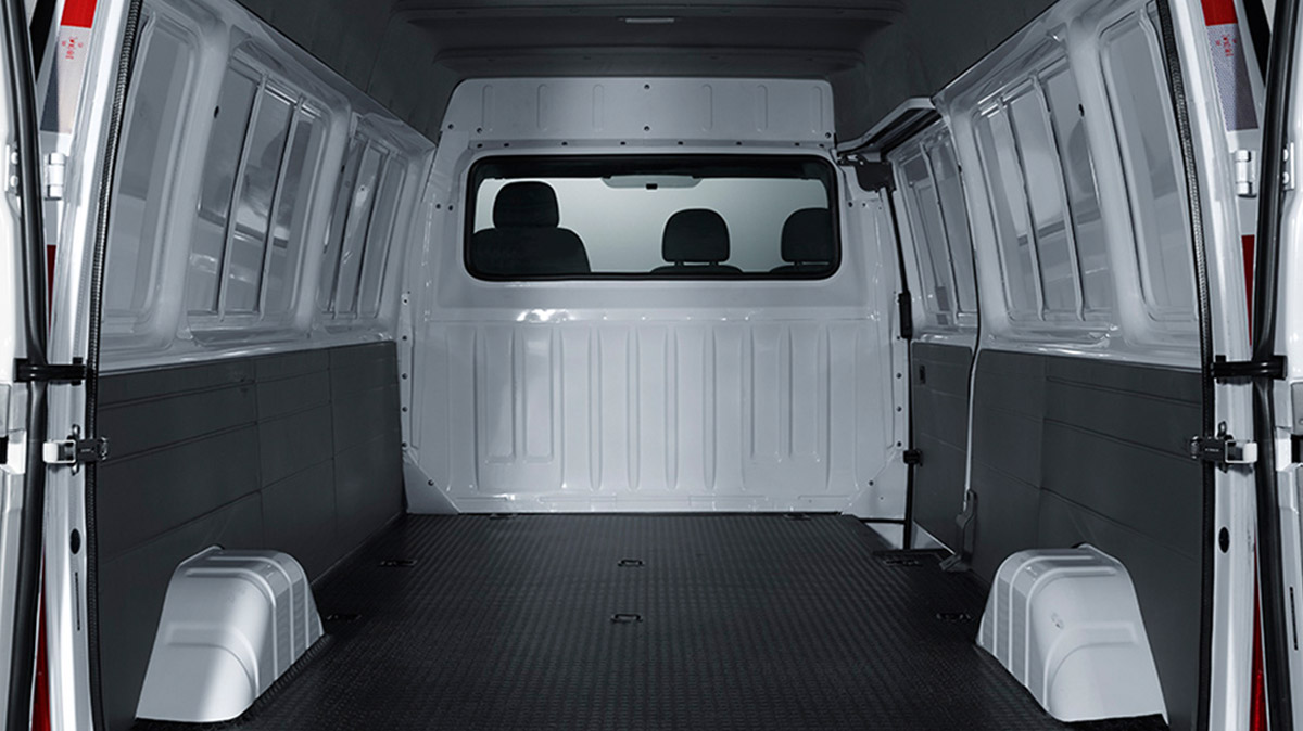 TOURING EV